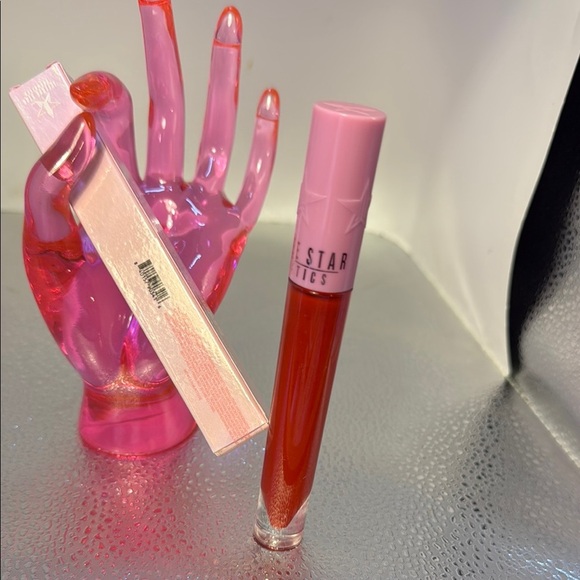 Jeffree Star Red Lipstick Glossy Finish - Picture 2 of 4